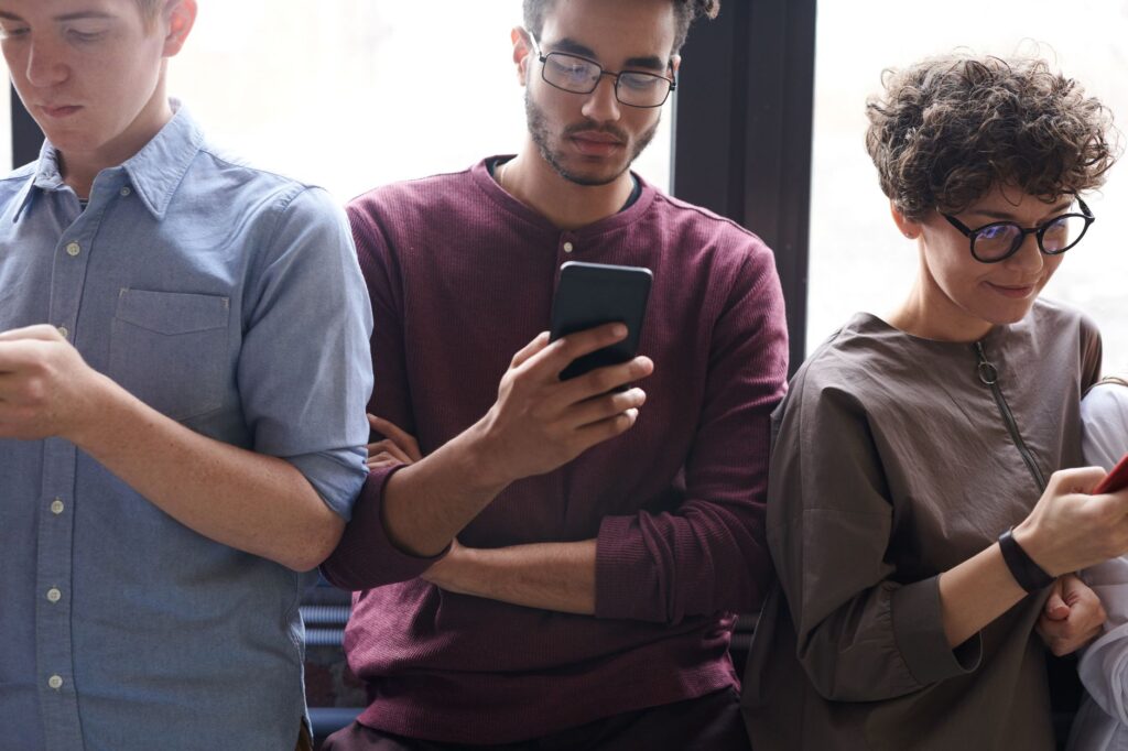 Alternative zu Chatiw: Die passenden Chat-Plattformen im Vergleich Alternative zu Chatiw: Die passenden Chat-Plattformen im Vergleich