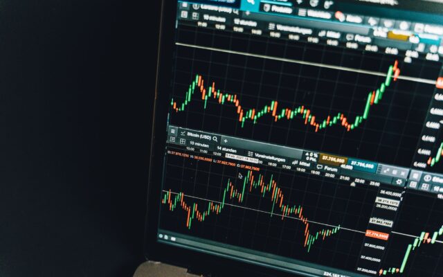 Alternative zu Flatex finden: Broker im Vergleich 2026 Alternative zu Flatex finden: Broker im Vergleich 2026