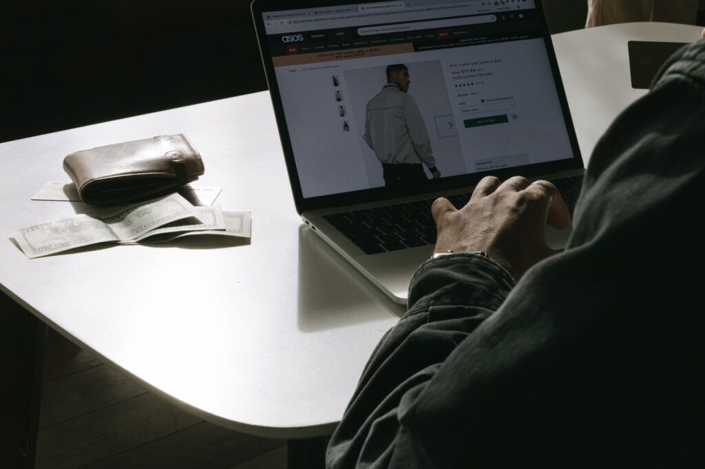 Alternative zu Alternate gesucht? Die besten Online-Shops im Vergleich Alternative zu Alternate gesucht? Die besten Online-Shops im Vergleich