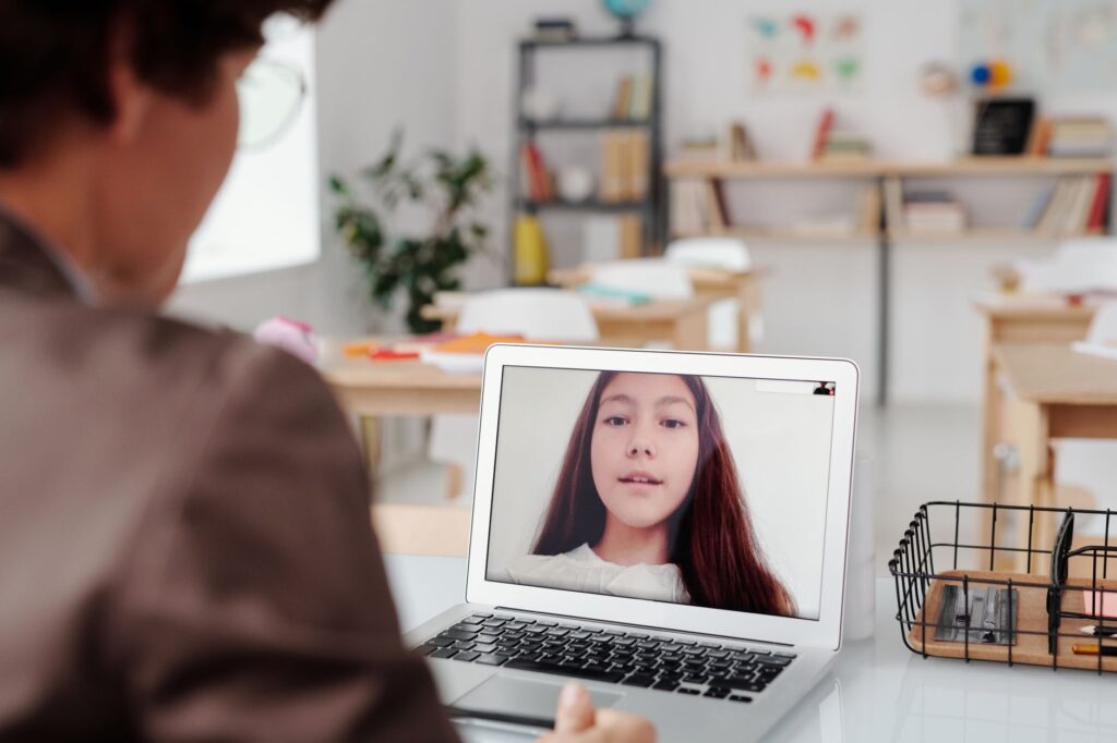 Alternative zu ILIAS: Die passenden Lernmanagementsysteme im Vergleich Alternative zu ILIAS: Die passenden Lernmanagementsysteme im Vergleich